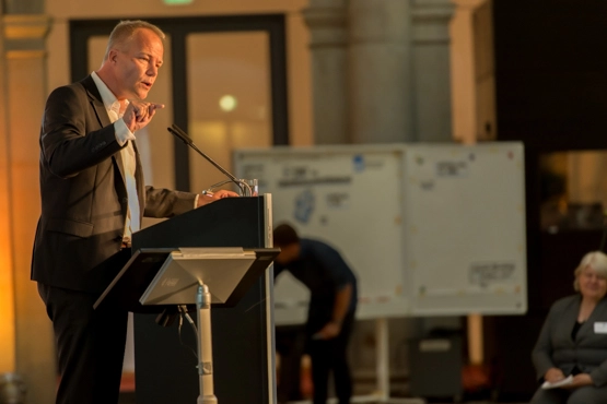 Matthias Miersch: „Maximale Transparenz und Rechtfertigungsdruck für die Institutionen muss die Regel werden.“