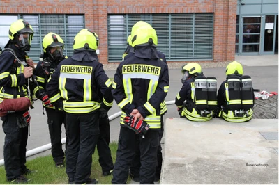 Feuerwehrleute bei einer Übung