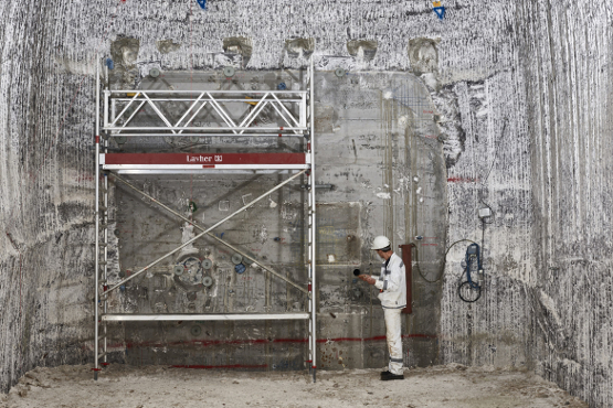 Test structure in the Morsleben repository to demonstrate the long-term sealing capabilities of Sorel concrete