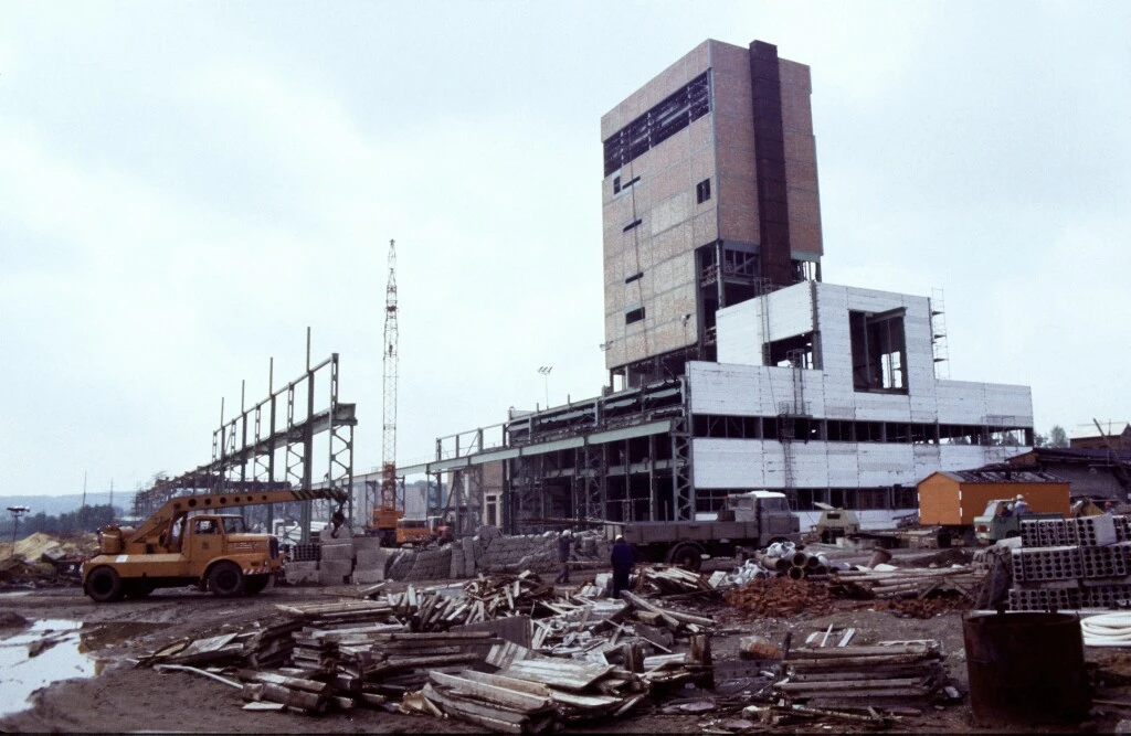 Construction of the open area for containers on the site of the Morsleben repository.