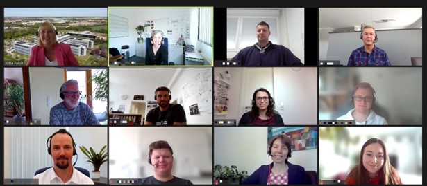 Gruppenbild der neun Referent*innen des Zukunftstags in der Kacheloptik einer Zoom-Konferenz